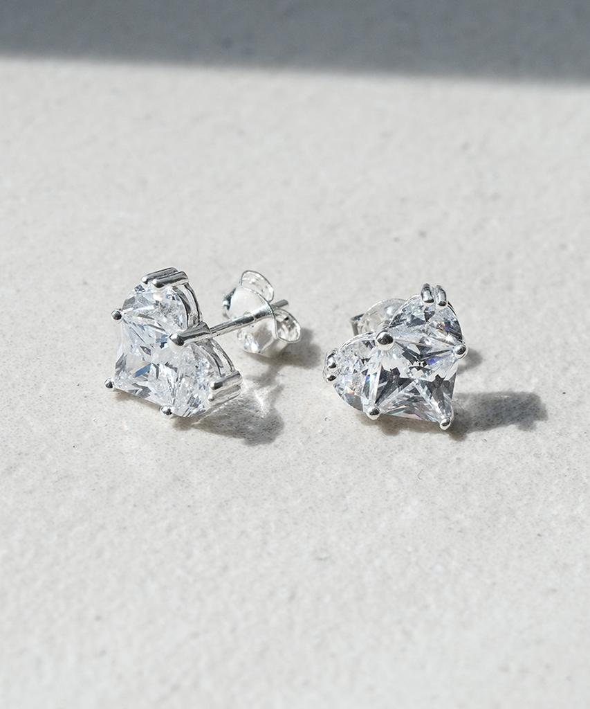 Серебряные серьги-гвоздики Alleun Silver 925 с объемным кубическим сердцем