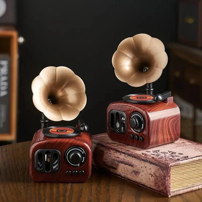 Vintage Gramophone Music Box Home Decoration Photography Props Indoor Artwork Holiday Gift