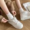 Muffin and student ретро универсальные белые туфли на платформе, увеличивающие рост, женские новинки 2025 года, легкая спортивная обувь на осень и зиму