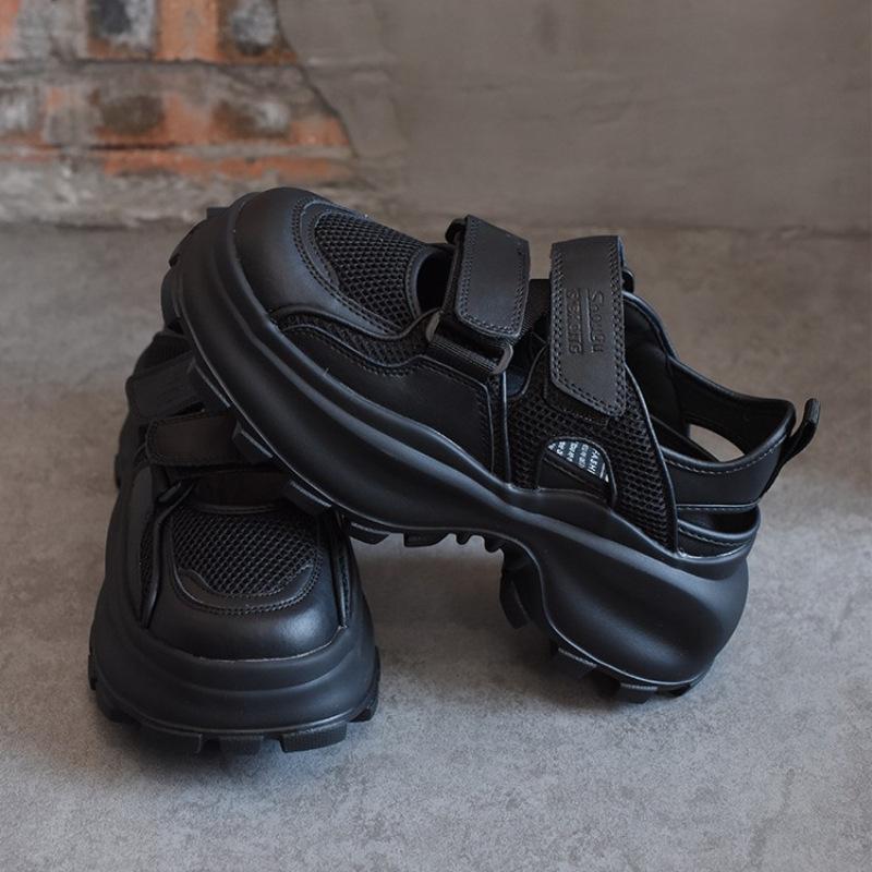 Полые папины кроссовки женские дышащие 2025 лето новые на липучке сетчатые универсальные толстая подошва легкие спортивные сандалии тренд