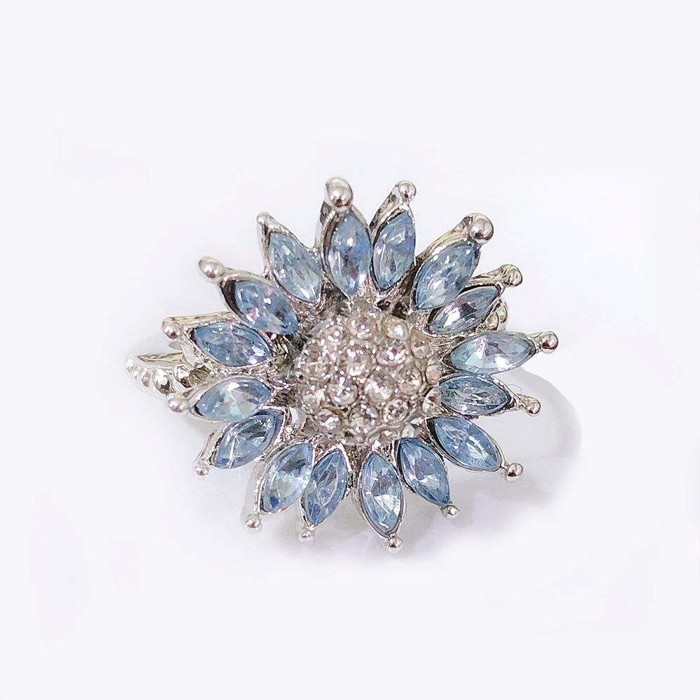 eBay Popular Inlaid Light Blue Zircon Sunflower Ring for Fashionable Women in Europe and America