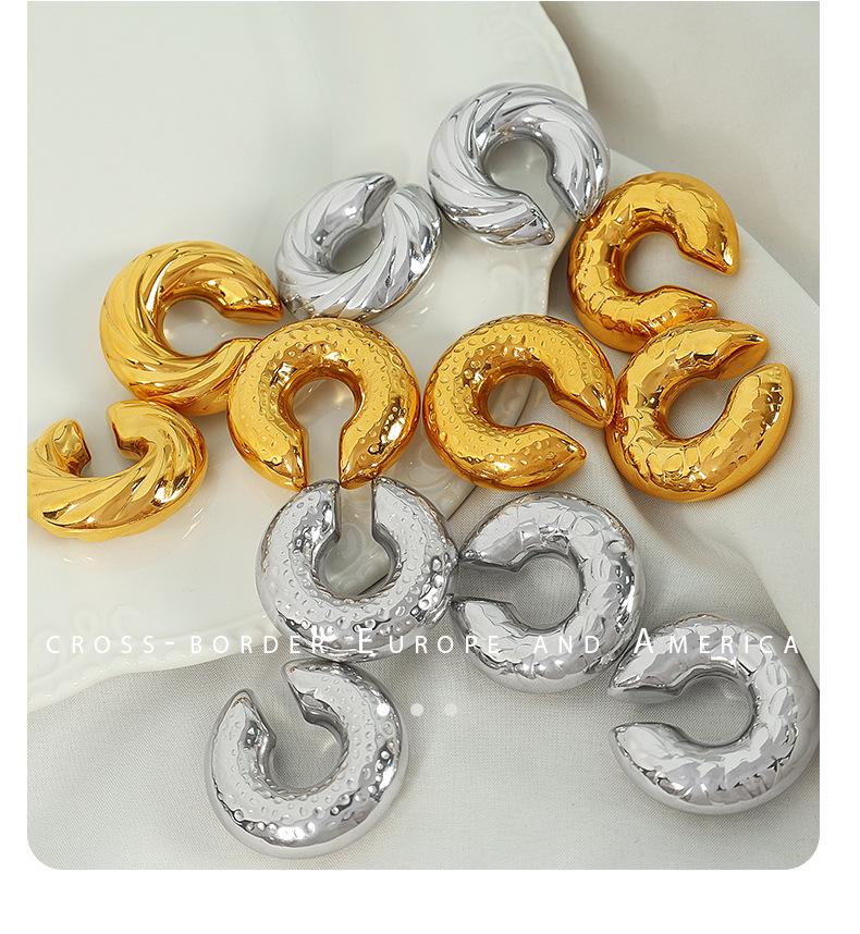 Стильный текстурированный кафф на ухо с золотым покрытием для женщин - Титановая сталь, Непирсинговый, Элегантный офисный аксессуар