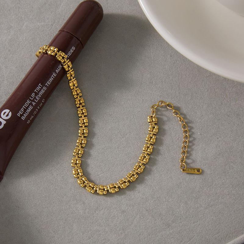Uworld Delicate White Rhinestone Arrow Heart OT Buckle Cuban Chain Layered Bracelets Women Gold Plated Stainless Steel Jewelry