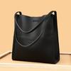 New Tote Bag Fashionable and Versatile Large Capacity Handbag Underarm Bag for Women