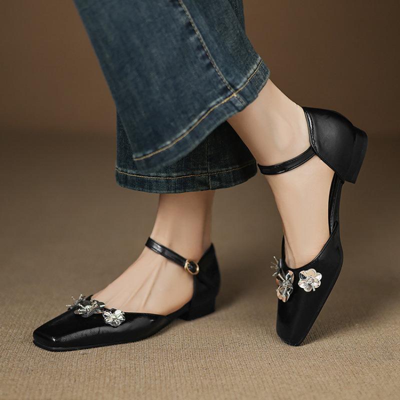 New women's casual sandals buckle low heel rubber sole large size summer bag heel comfortable black flat sandals women