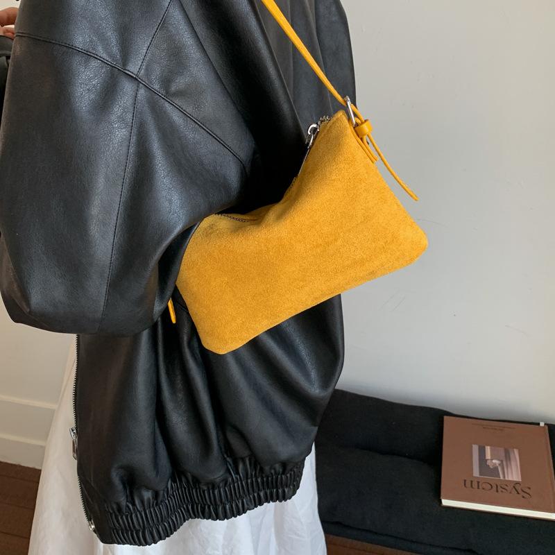 Сумка под мышку с леопардовым принтом женская 2025 новая осенне-зимняя французская нишевая высококлассная сумка-мессенджер сумка на плечо маленькая квадратная сумка в стиле Spice girl