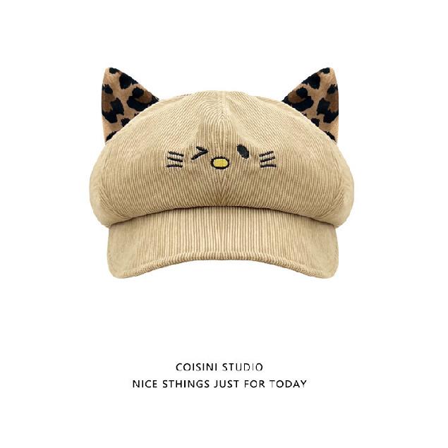 Cat ear corduroy octagonal hat for women, warm and versatile, makes the face look smaller