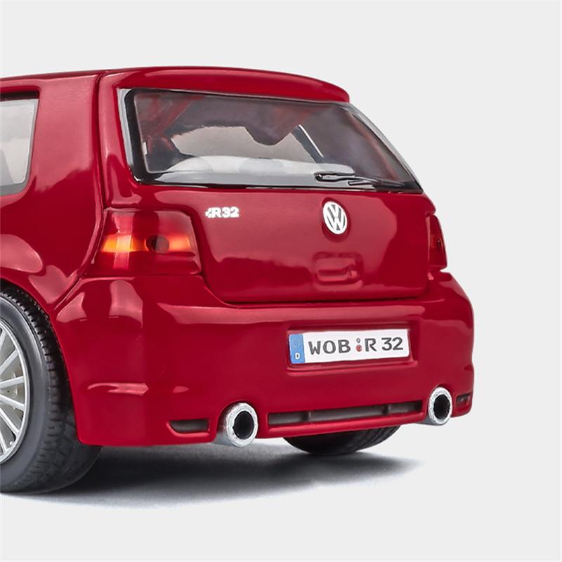 Майсто 1:24 Модель спортивного автомобиля Volkswagen Golf R32 из сплава, литая металлическая модель гоночного автомобиля, имитация, коллекция, детские игрушки, подарок