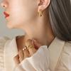 Геометрические серьги-подвески U-образной формы из титана с покрытием 18K золотом, осенняя коллекция