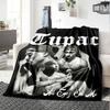 1 шт. Плед в стиле хип-хоп 2Pac, мягкий, легкий, для всех сезонов, универсальный плед для дивана, кровати, офиса и пикников, в французском стиле с культовыми обложками альбомов и цитатами