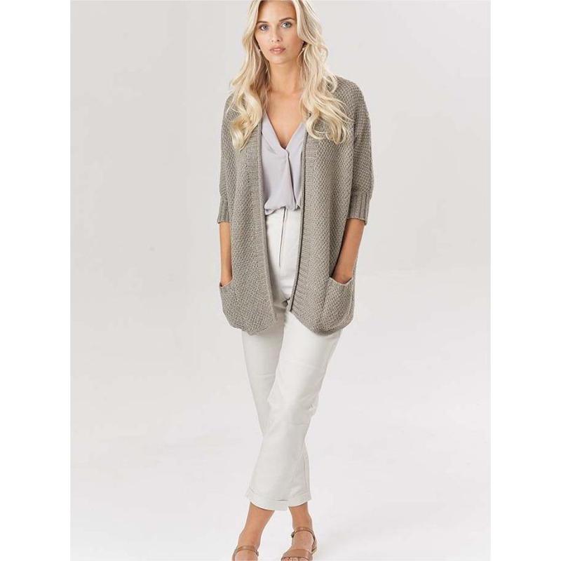 Женский свитер-кардиган свободной вязки для поездок на природу на осень и зиму