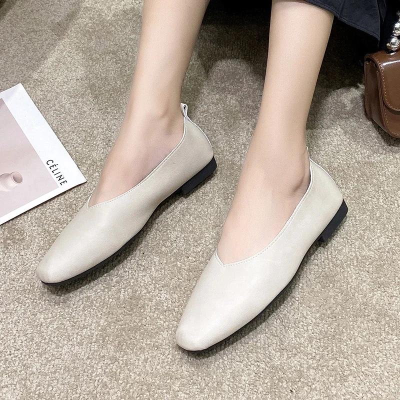 2024 Модные однотонные легкие туфли с квадратным носком на плоской подошве для женщин, весна и осень, с закрытым носком, женские туфли
