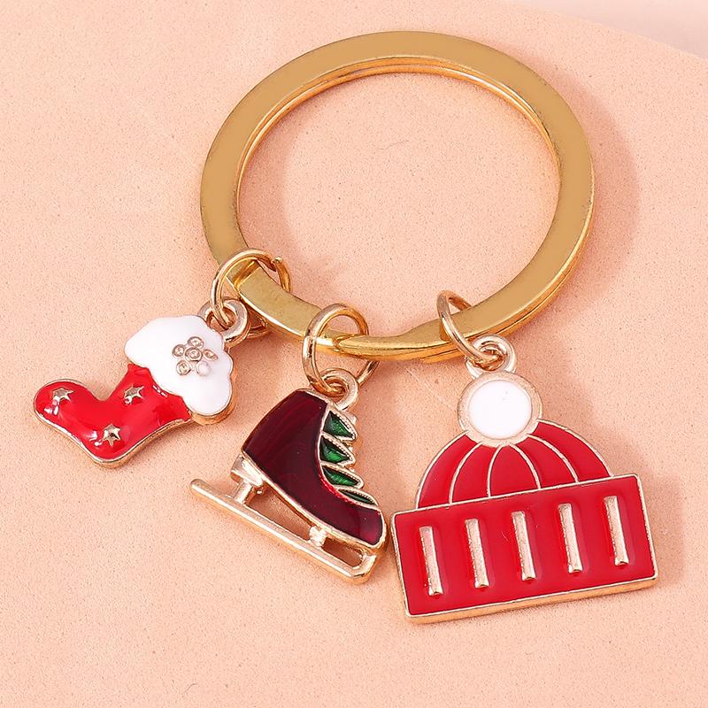 Cute Enamel Christmas Santa Claus Keychain Snowman Key Ring Pendants for Key Holder Handbag Accessories DIY X'mas Jewelry Gift