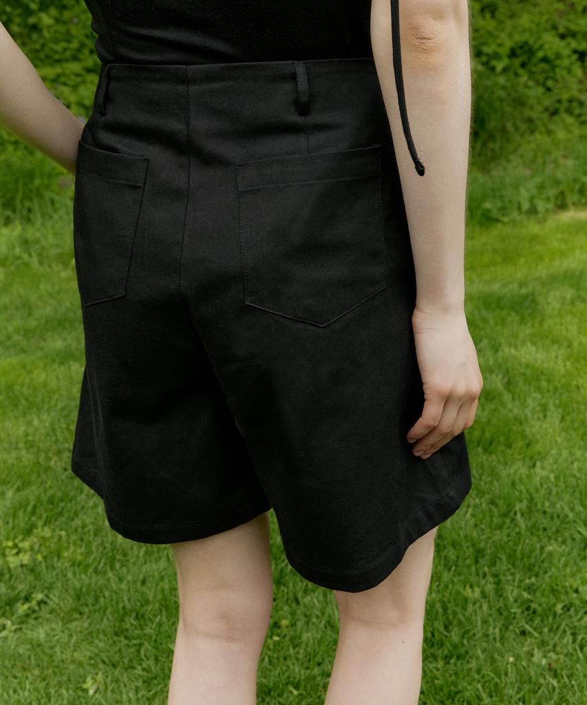 ITOV SEOUL Cotton A-Line Half Pants Black