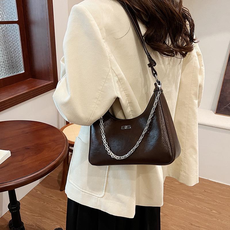 Популярная в этом году женская сумка под мышкой 2025 модная цепочка взрывной узор сумка через плечо высококлассная повседневная сумка-мессенджер