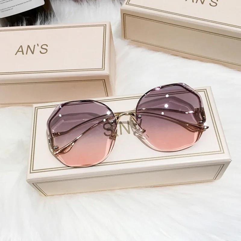 Square Sunglasses Woman Fashion Rimless Gradient Sun Glasses Brand Designer Sun Glasses for Women