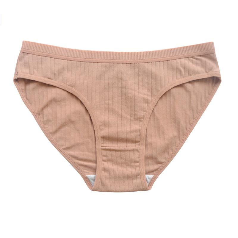 Cotton Women's Plus Size Underwear Mid Waist Briefs Solid Color Women's Triangle Underwear Panties