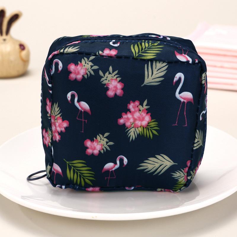 Women Sanitary Napkin Tampon Storage Bag Portable Waterproof Organizer Pouch Cartoon Pattern Sanitary Napkin Bag