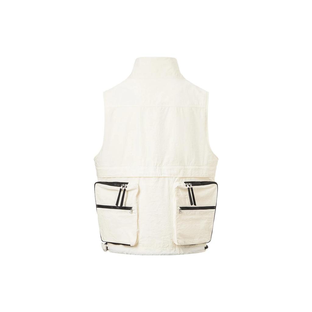 Li Ning Жилет рабочий свободного кроя с цветными блоками и множеством карманов для мужчин, молочно-белый AMDT021-1