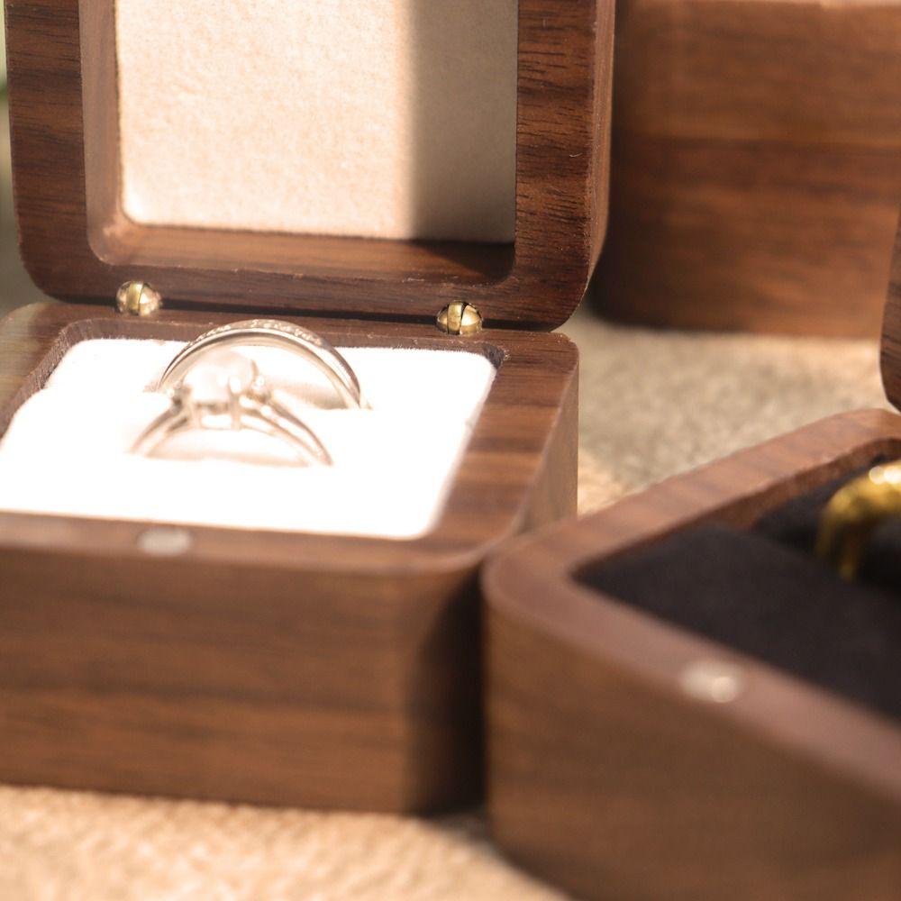 Luxury Rings Bearer Box Square Rings Display Case Portable Jewelry Organizer Gifts