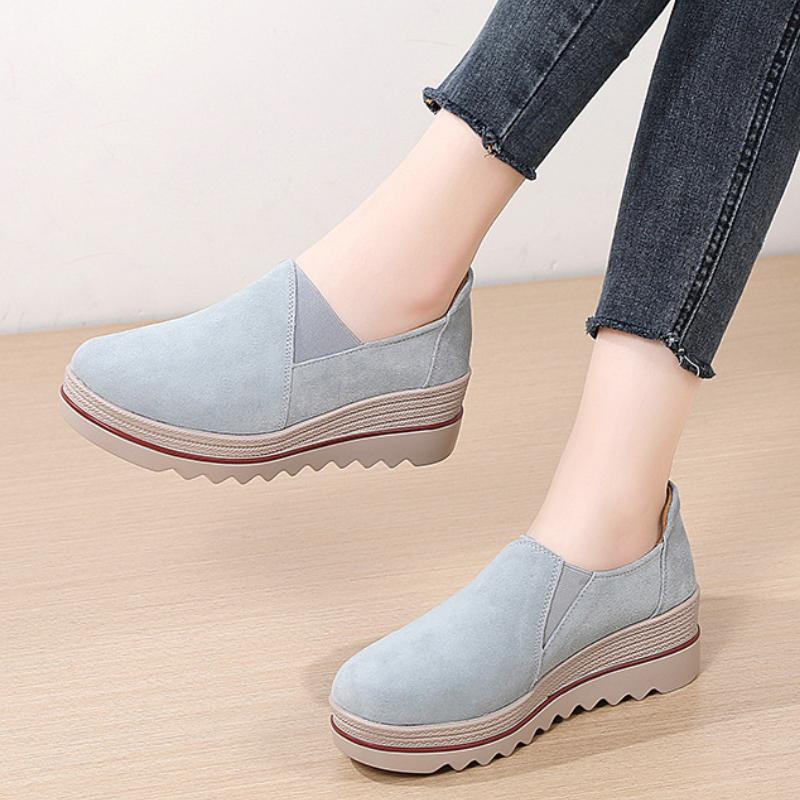 Нескользящие женские туфли на платформе, модные клиновидные туфли из коровьей замши, лоферы слипоны, повседневная обувь для ходьбы
