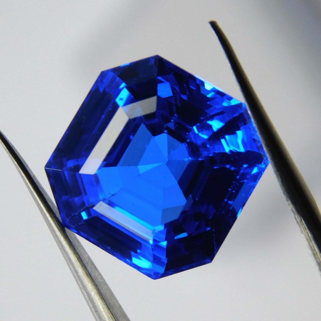 Natural Blue Tanzanite Loose Gemstone Unique Emerald Shape 10.70 ct for Jewelry Making and Crafts