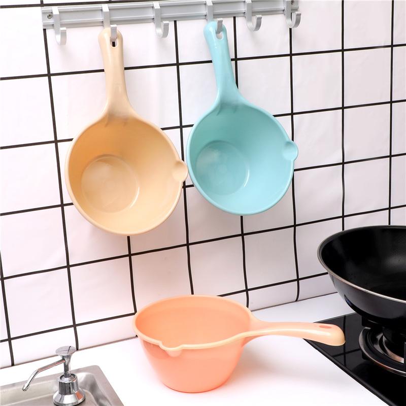 Пластиковый ковш для воды, кухонный ковш для воды, ковш для воды не может быть разбит дома, сливное отверстие ковша можно повесить, утолщенный, политый