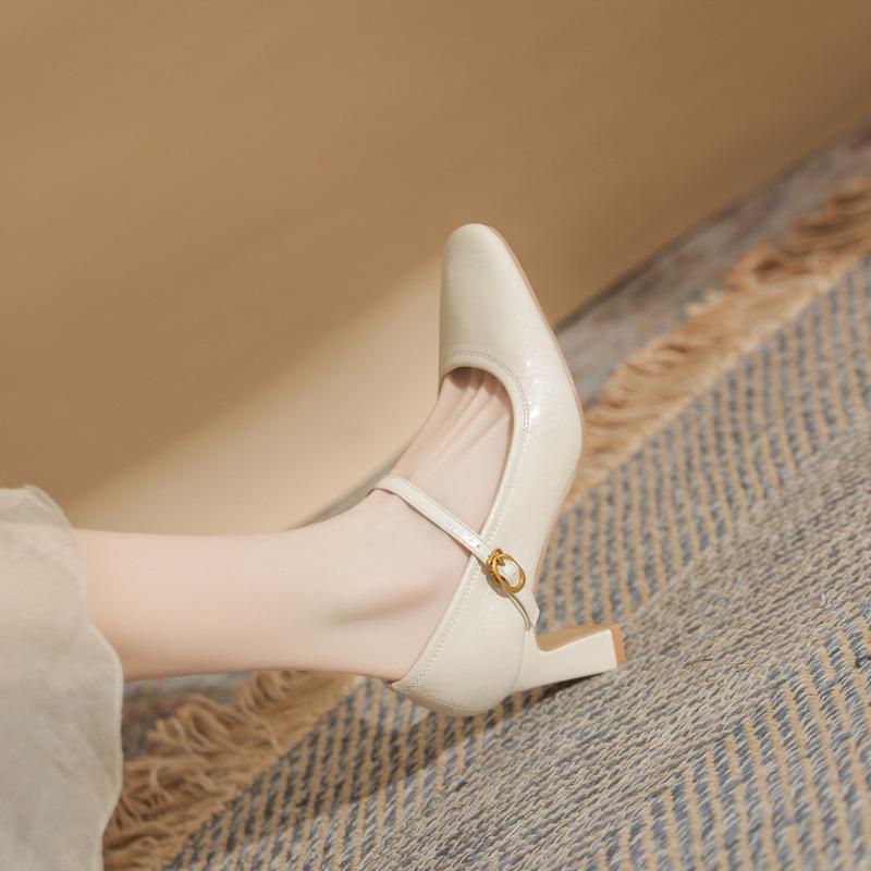 Версия из овчины Французские ретро черные туфли на высоком каблуке 2025 весна слово с офисной работой толстый каблук туфли Мэри Джейн