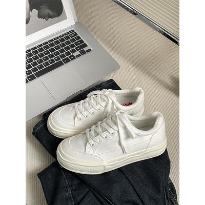 Женские парусиновые туфли на толстой подошве 2025 новинка супер огонь маленькие белые туфли универсальная повседневная обувь туфли на мягкой подошве с юбками