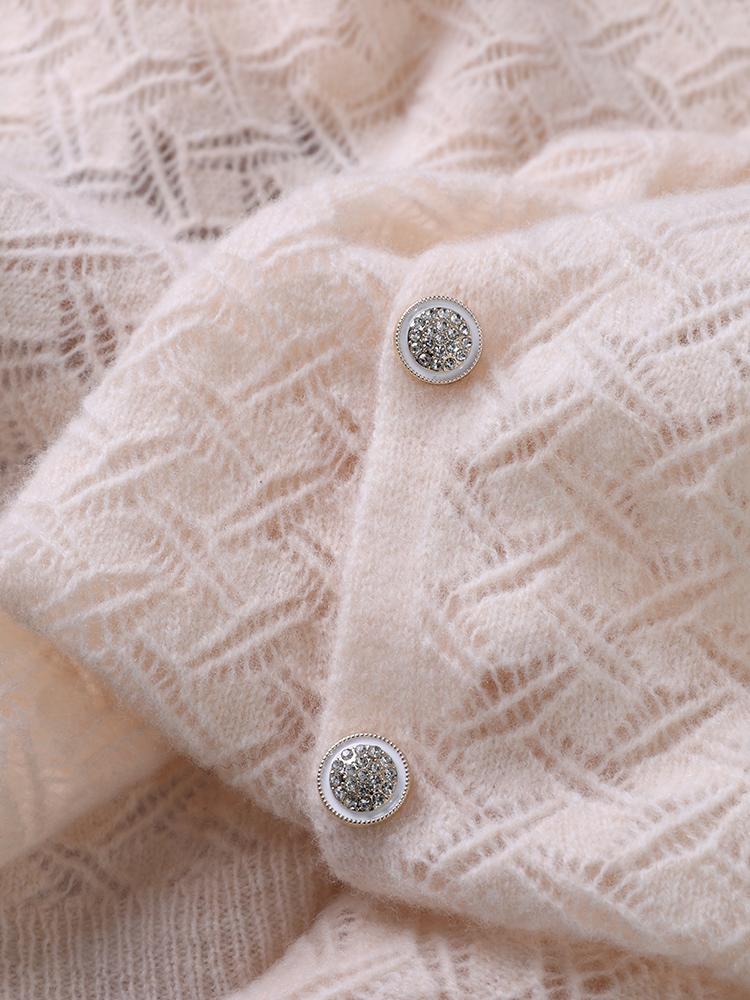 Ladies' 100% Wool Hollowed Out Shawl Scarf with Diamond Grid Thin Desig,breathable Multifunctional Cover Shirt Split Outer Layer