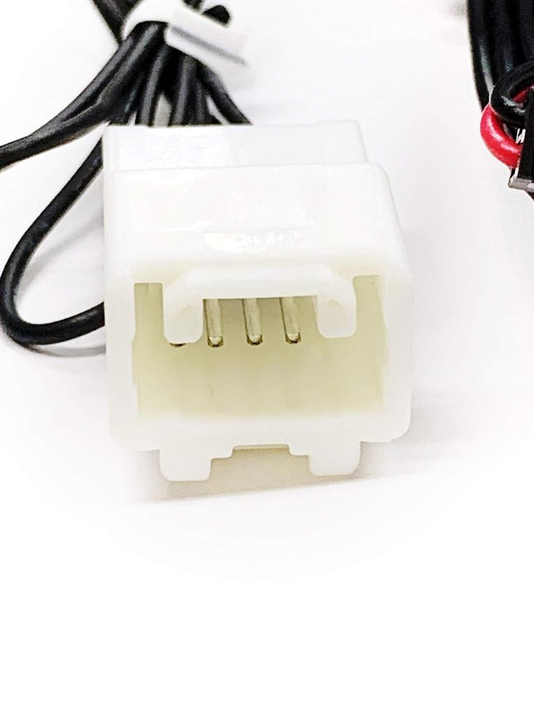 Prius ZVW30 Комплект, позволяющий смотреть ТВ и DVD во время движения, а также управлять навигационной системой (STV-T02-SS-5P)