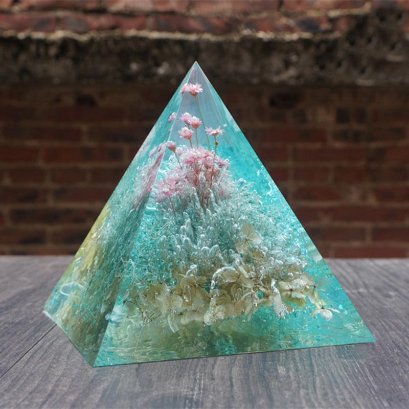 Pyramid Silicone Stencil Resin Jewelry Making Template Epoxy Pendant Craft DIY Tool 50*50mm