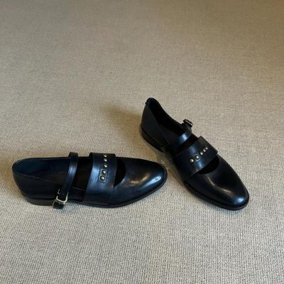 Кожаные ботинки в британском стиле с заклепками, полые, маленькие, кожаные, лоферы, женские, весна 2025, толстый каблук, одинарные туфли Мэри Джейн