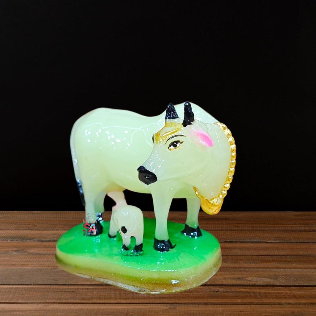 Handicraft Decorative Polystone Cow and Calf Big Statue/Idol for Gift Home Decor 8 Inch (Radium 3 Inch)