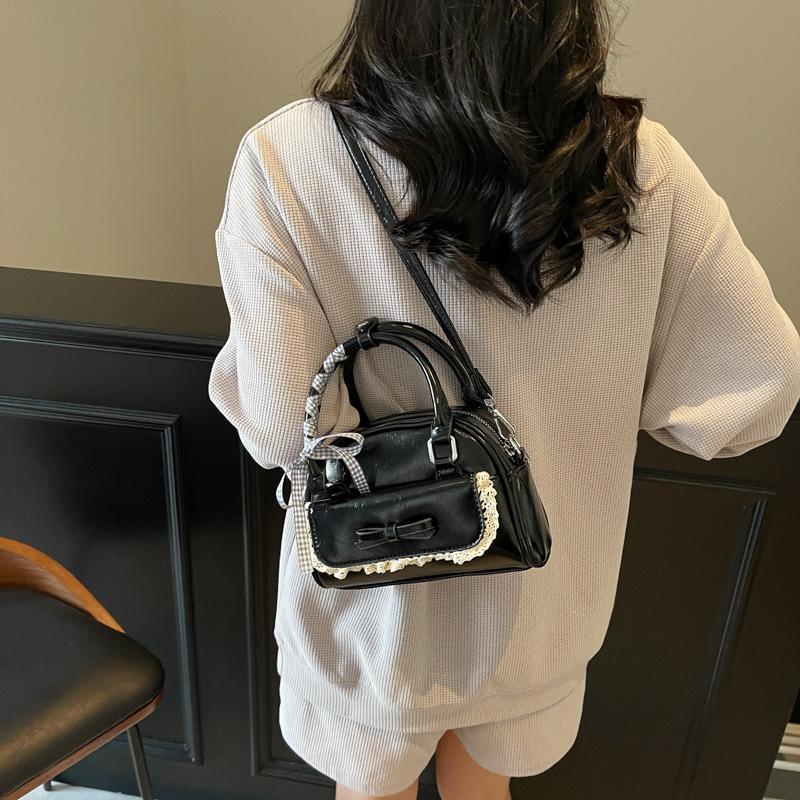 Fashion Trend Simple Shoulder Bag 2025 New Spring Casual Women's Bag Hand-carried Small Square Bag Crossbody Handbag