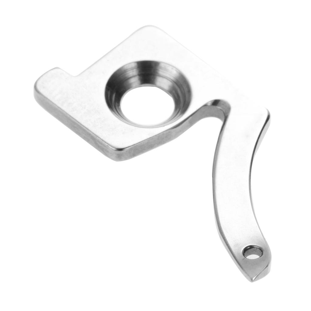 Верхний и нижний петлитель X77781-001 Детали швейной машины Для оверлока BROTHER 1034D 3034D 929D 935D Viking 660CD X77781-001