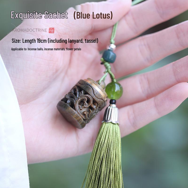 Green Sandalwood Retro Hollow Sachet Bracelet Ornament