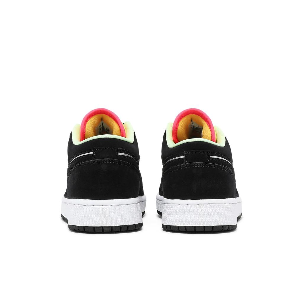 Air Jordan 1 Low SE Grade School 'Aurora Green' (Unisex) Black / Aurora Green / Laser Orange Kids' Basketball Shoes CV9844 013