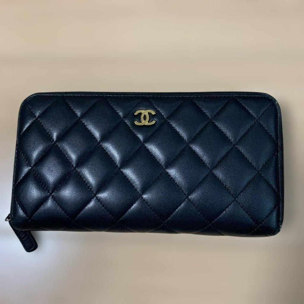 Used CHANEL Matelass Round Zip Long Wallet