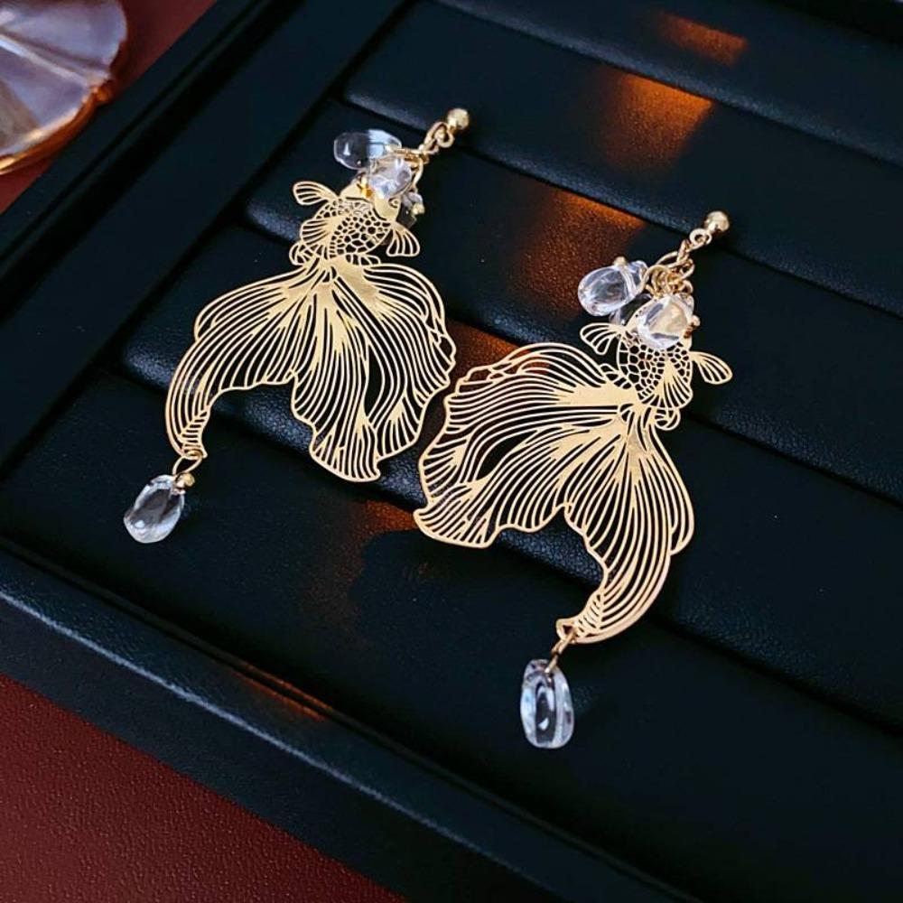 Accessories Goldfish Earrings Ear Jewelry Metal Dangle Earrings Creative Goldfish Eardrop Women