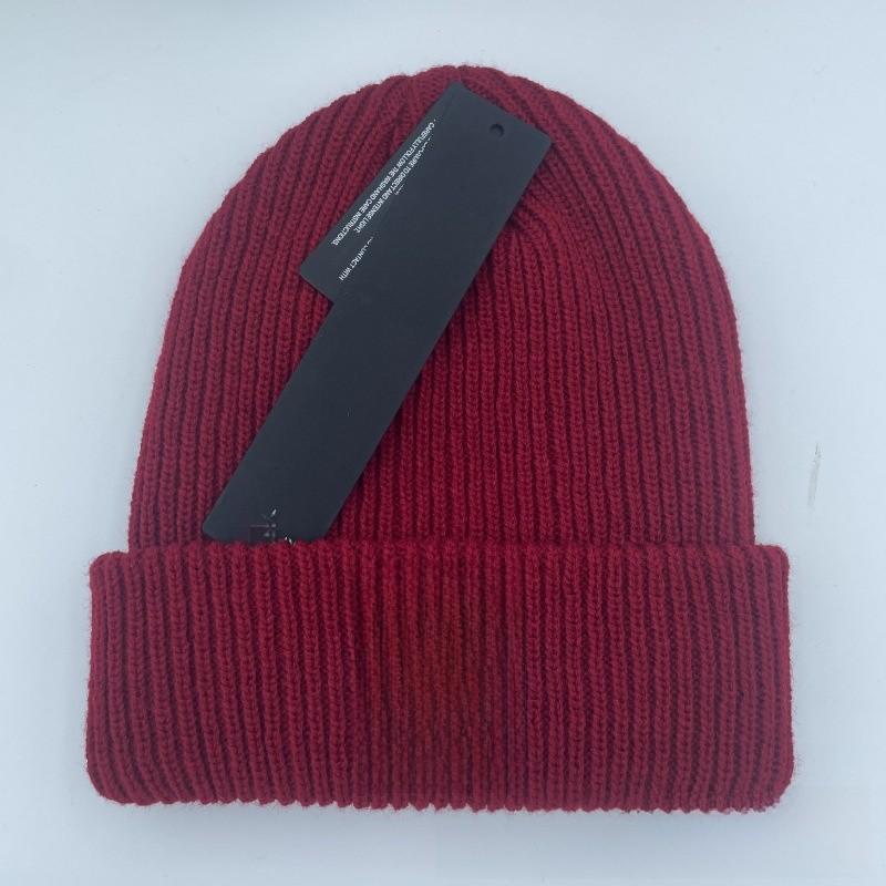 Elegant Unisex Knit Cap Breathable Fabric Winter Autumn Wear Keep Warm Hats