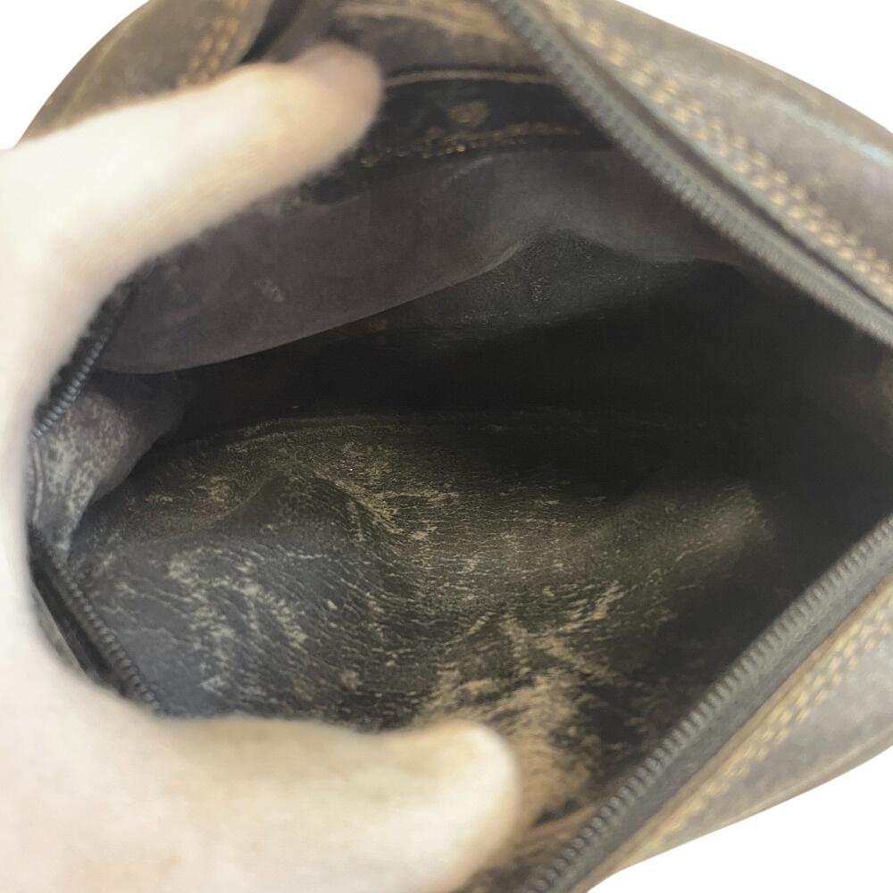 Gucci 066 Старая сумка-клатч Gucci линия Shelly с узором GG из кожи Наплечная сумка из серой кожи Женская Б/у