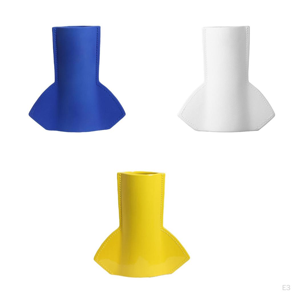 Элегантная фарфоровая ваза для домашнего декора