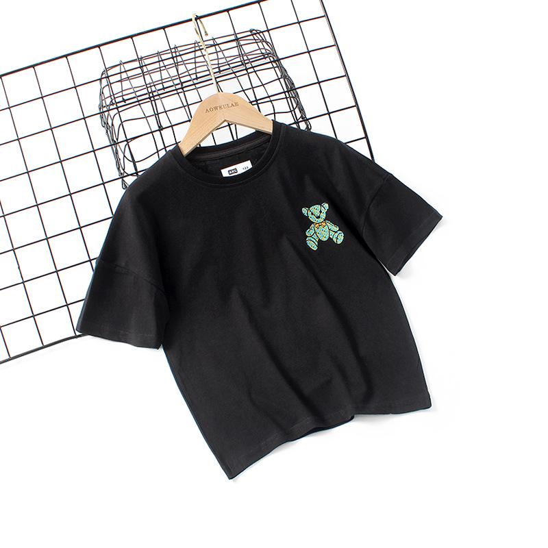 Детские летние хлопковые футболки в корейском стиле с короткими рукавами для мальчиков среднего и крупного возраста.