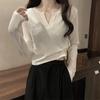 Spring and Summer Top European White Minimalist Korean Long Sleeved Base Shirt V-neck Design Sense T-shirt Women's Top