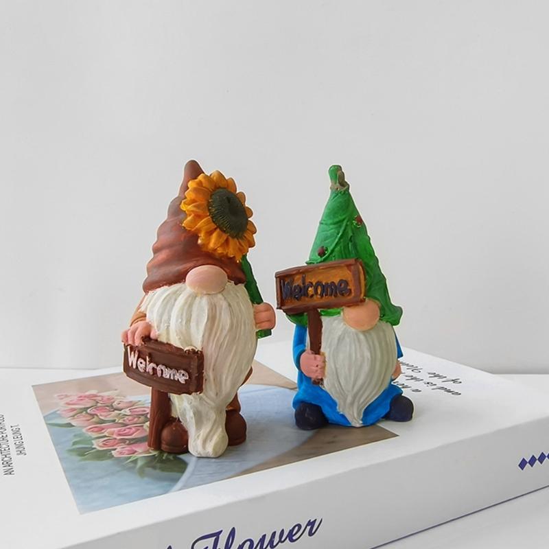 4Pcs Dwarf Santa Decoration 3D Candle Moulds  Candle Epoxy Mold Handmade   Wax Soap Molds for Decorations