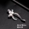 Brooch High-End Sense Niche High-End Women'S Silk Scarf Buckle Alloy Corsage Small Fragrant Wind Pearl Rhinestone High-End