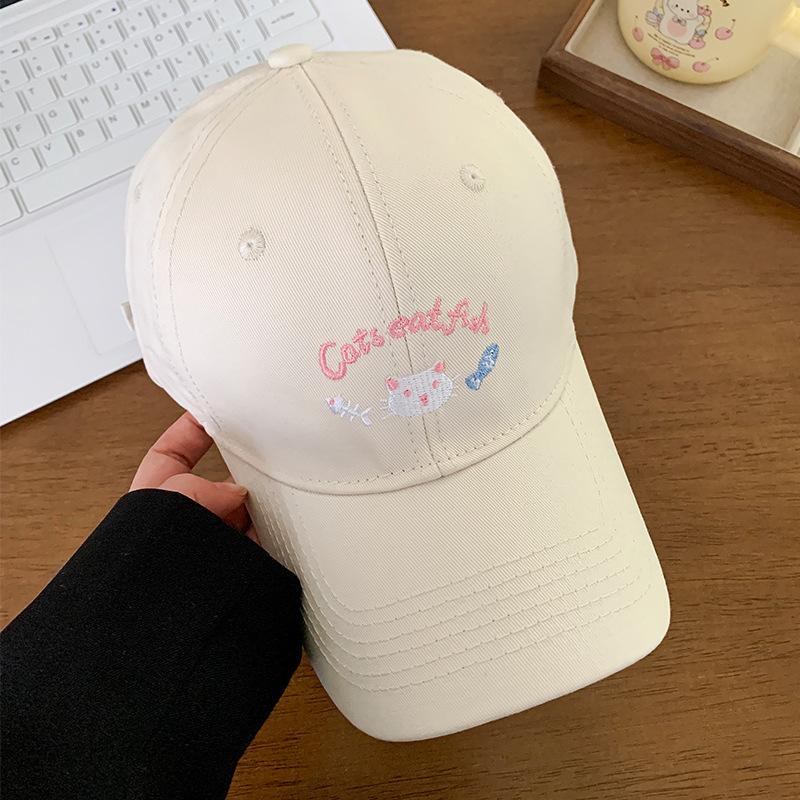 Сладкая и милая кошка, вышитая бейсболка, женская, летняя, японское лицо, маленькая, универсальная, солнцезащитная кепка, спортивная кепка, модная