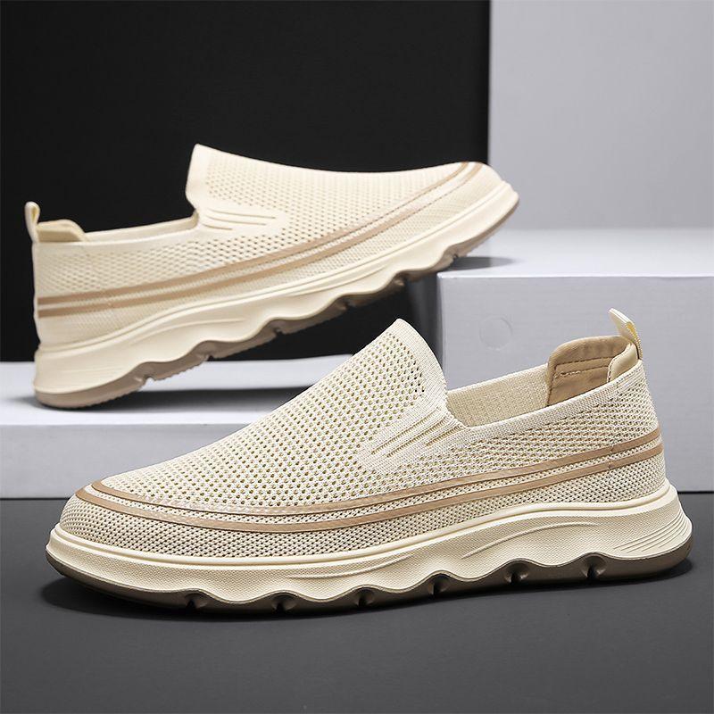 Breathable and Odor Proof Mesh Men's Shoes New Summer Breathable and Odor Proof Sports and Leisure Shoes Men's Thin Shoes, One Foot Mesh Shoes