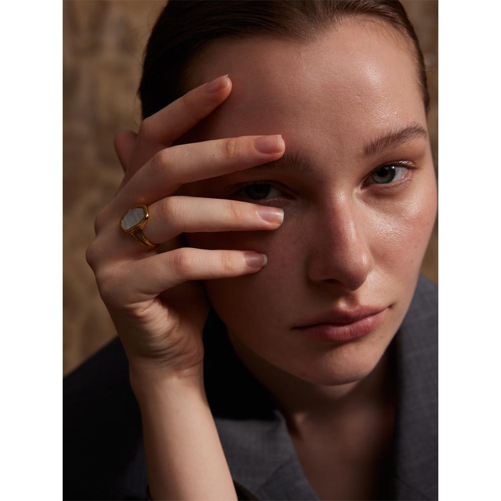 Yhpup Stylish Unique Stainless Steel Natural Shell Adjustable Golden Ring for Women 18K PVD Plated Daily Stylish Jewelry